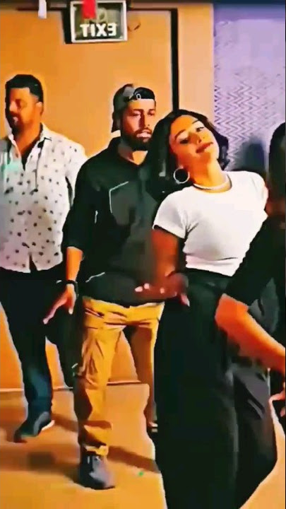 Bas ek nazar usko dekha | #gadar2 | viral video