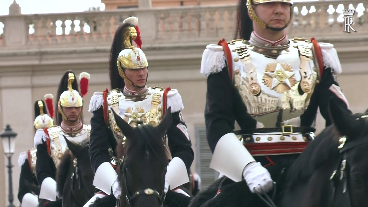 Cambio della Guardia solenne del Reggimento Corazzieri