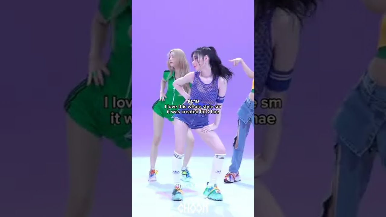 Rating Itzy' Sneakers outfits (ALL members COMPILATION)