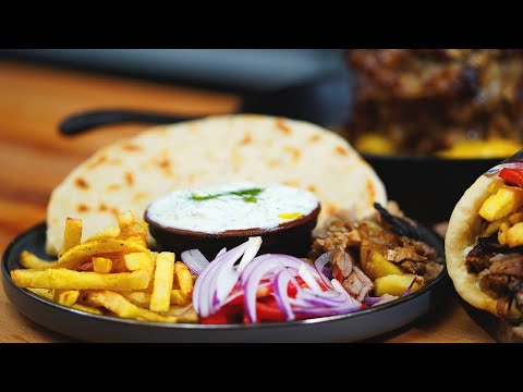 Video: Gyros: Două gustări cu carne găsite în Grecia