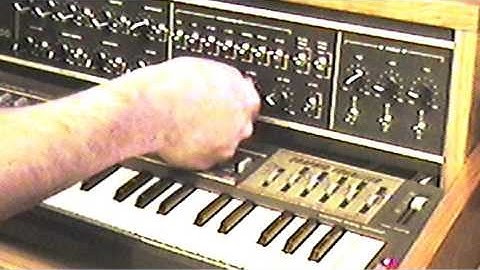 Casio MT-100 Circuit Bent Upright by S-CAT