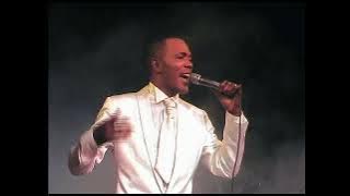 FR CLOVIS MAKOLA LIVE L'APPARENCE AU CINEPOLIS DE KINSHASA