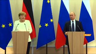 Раньше пугал собаками, а сейчас обхаживает цветами - почему Путин изменил отношение к Мекркель Раньше пугал собаками, а сейчас обхаживает цветами - почему Путин изменил отношение к Мекркель