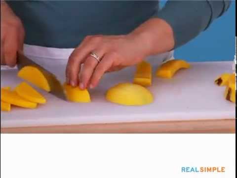 Video: Cum Să Tai O Mango