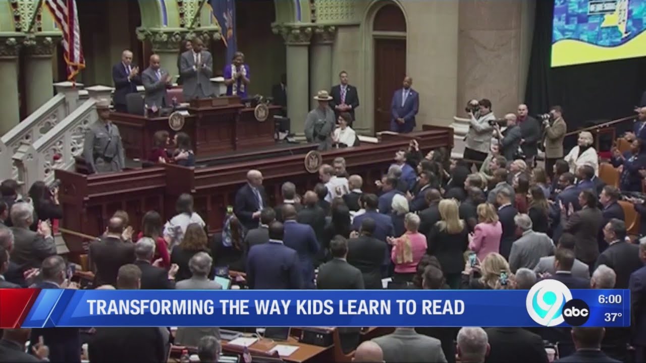 Transforming the way kids learn to read in New York - YouTube