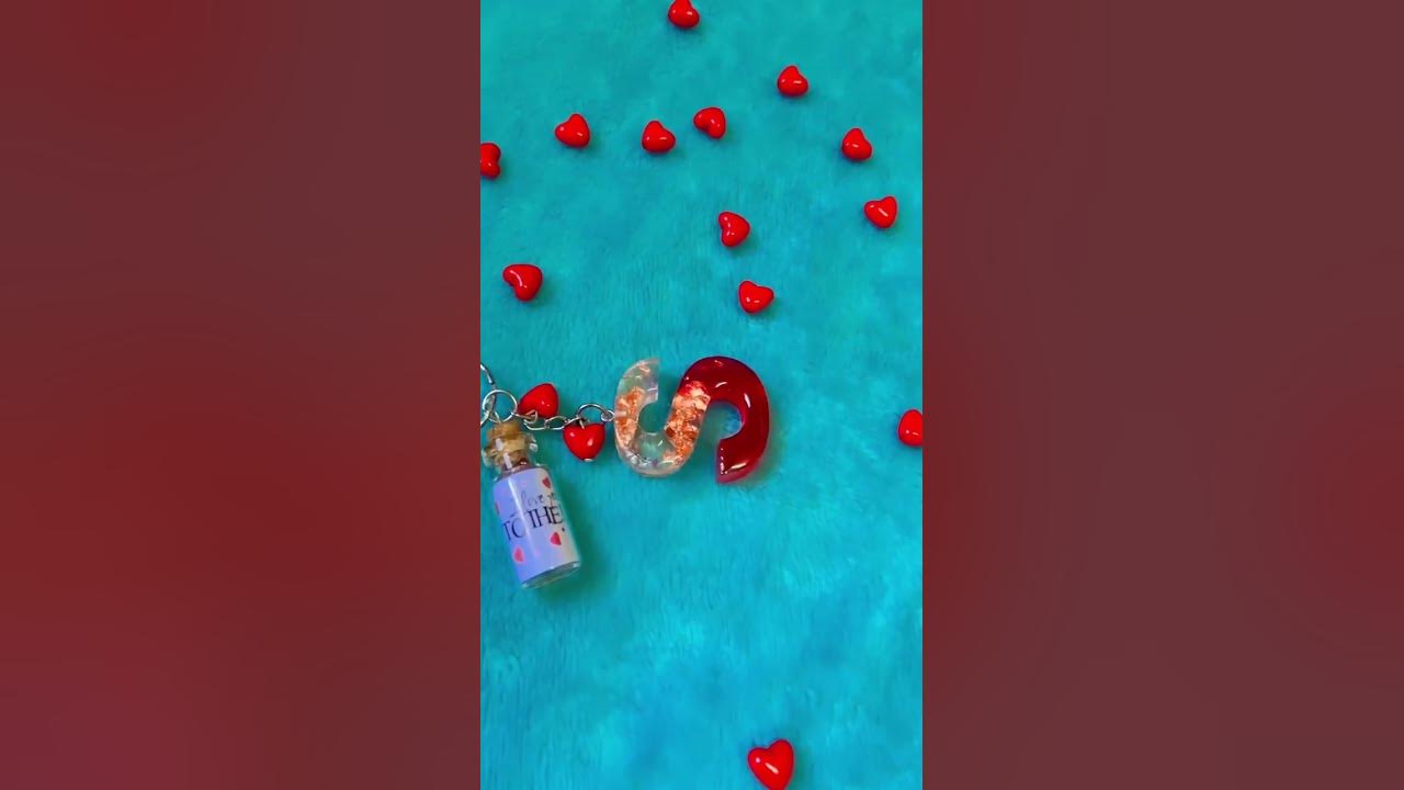 resin-keychain-making-youtube