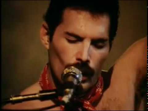 queen-we-are-the-champions,-live