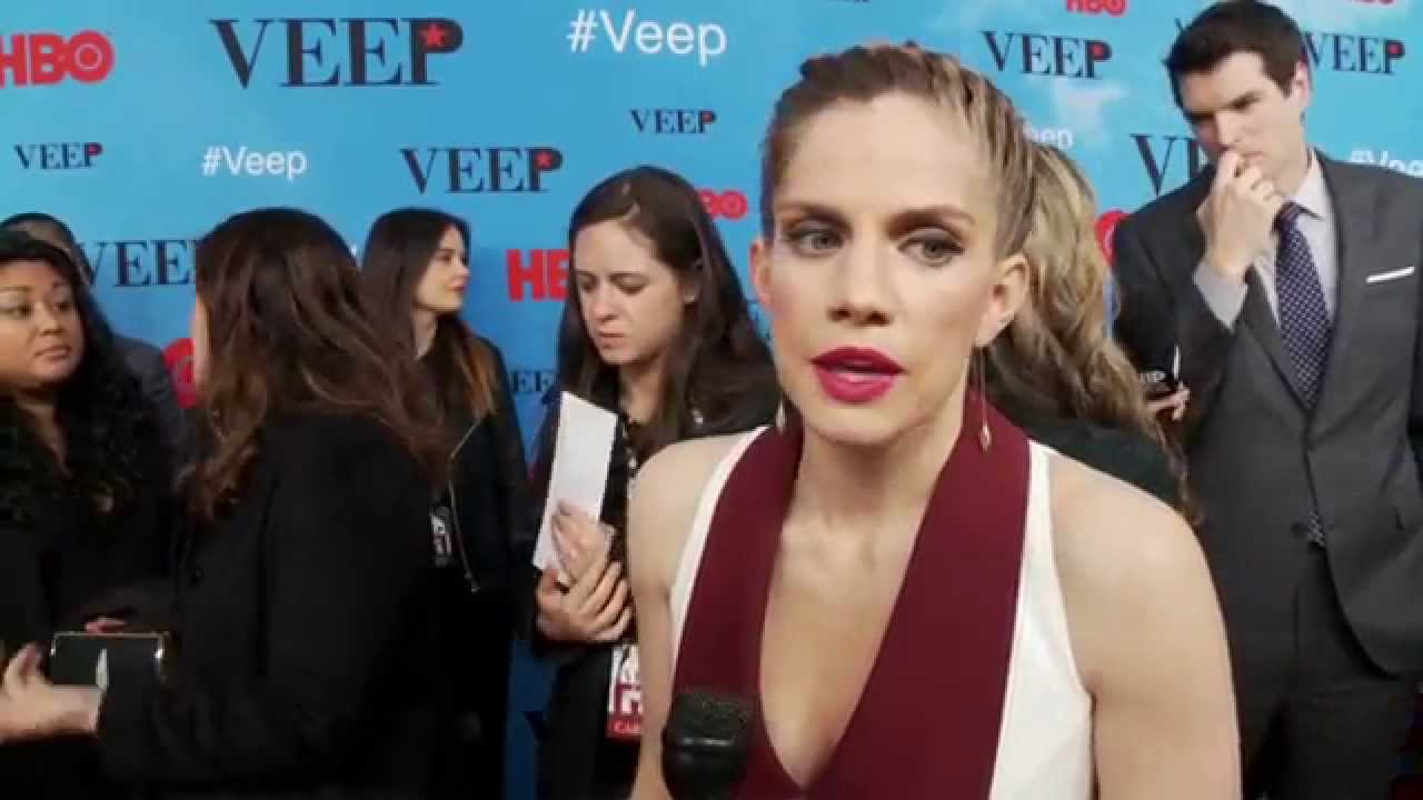 Veep Season 4 Anna Chlumsky Premiere Interview Youtube
