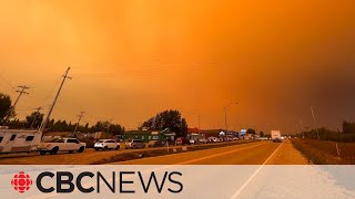 Thousands on evacuation order as wildfires spread through N.W.T.
