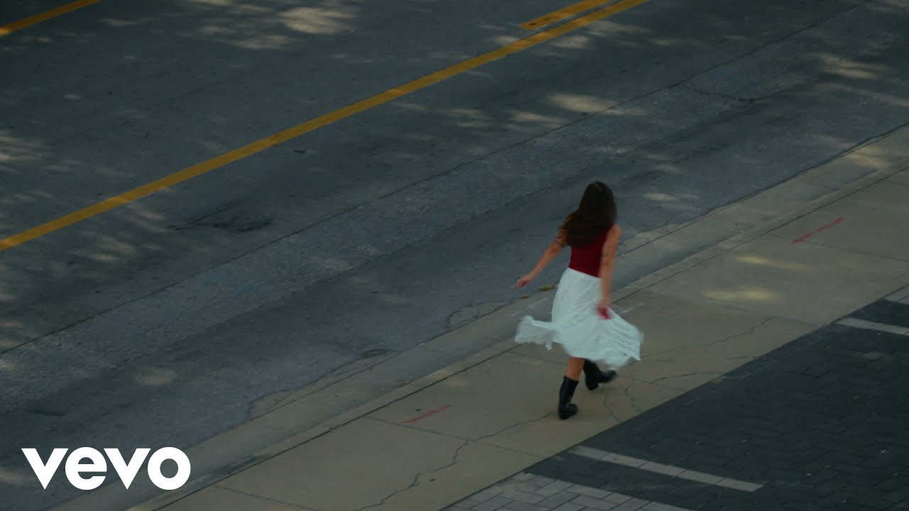 Abigail Osborn - Bottom Of It (Video)