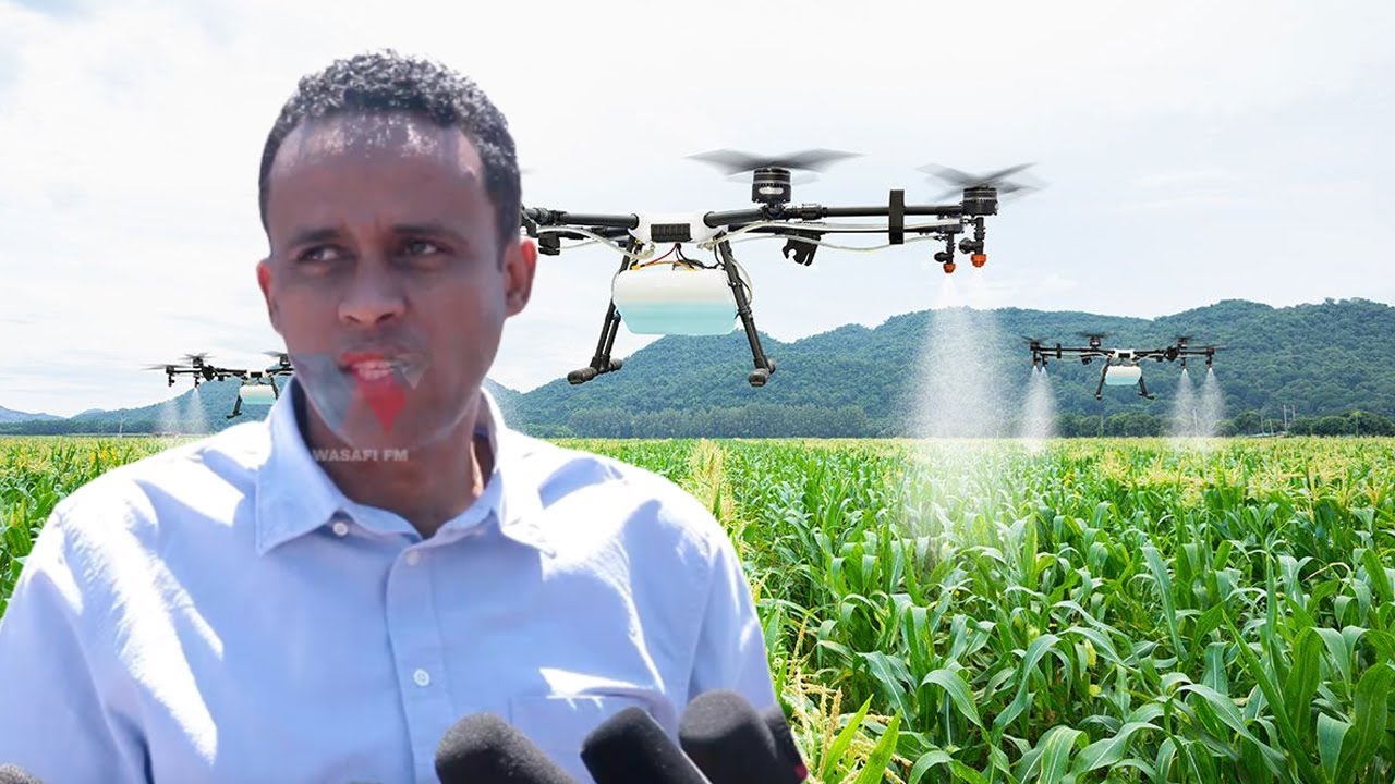 WAZIRI BASHE AFANYA MAJARIBIO YA DRONE KWENYE KILIMO