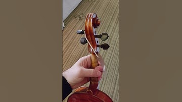 Lot 70 - A violin, attributed to Mario Gadda, Mantua - Amati (UK) - 29th March 2023 #shorts