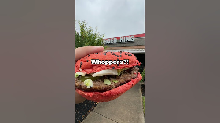 Trying the Spider-Man burger