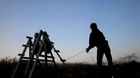 Hinged Counter-weight Trebuchet (pumpkin misfire!)