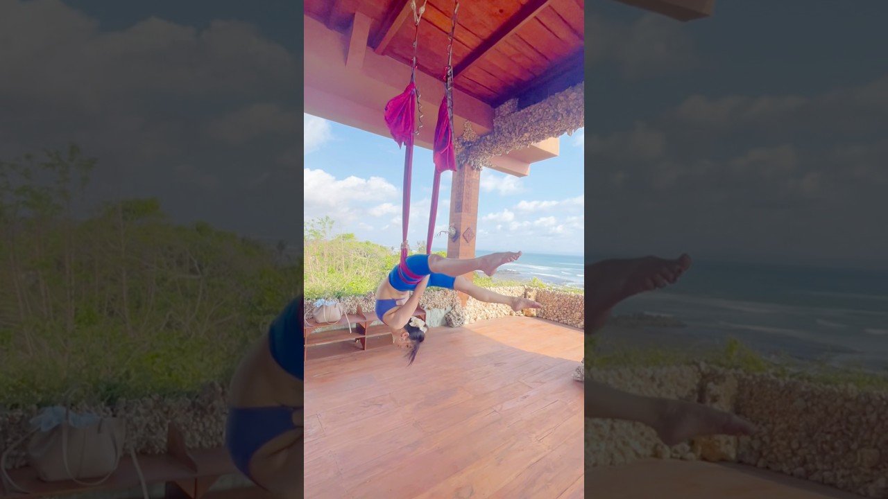 Aerial yoga in Bali 