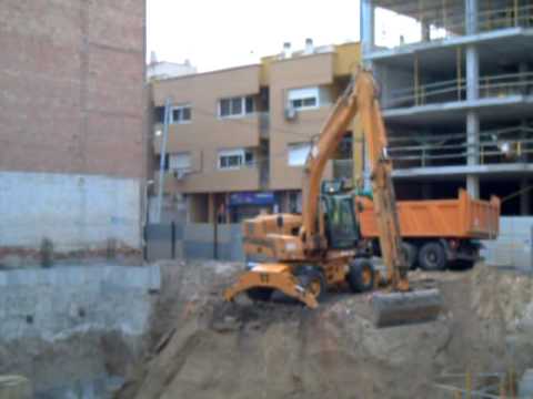 excavación de dos sotanos en molina del segura.movimientos y