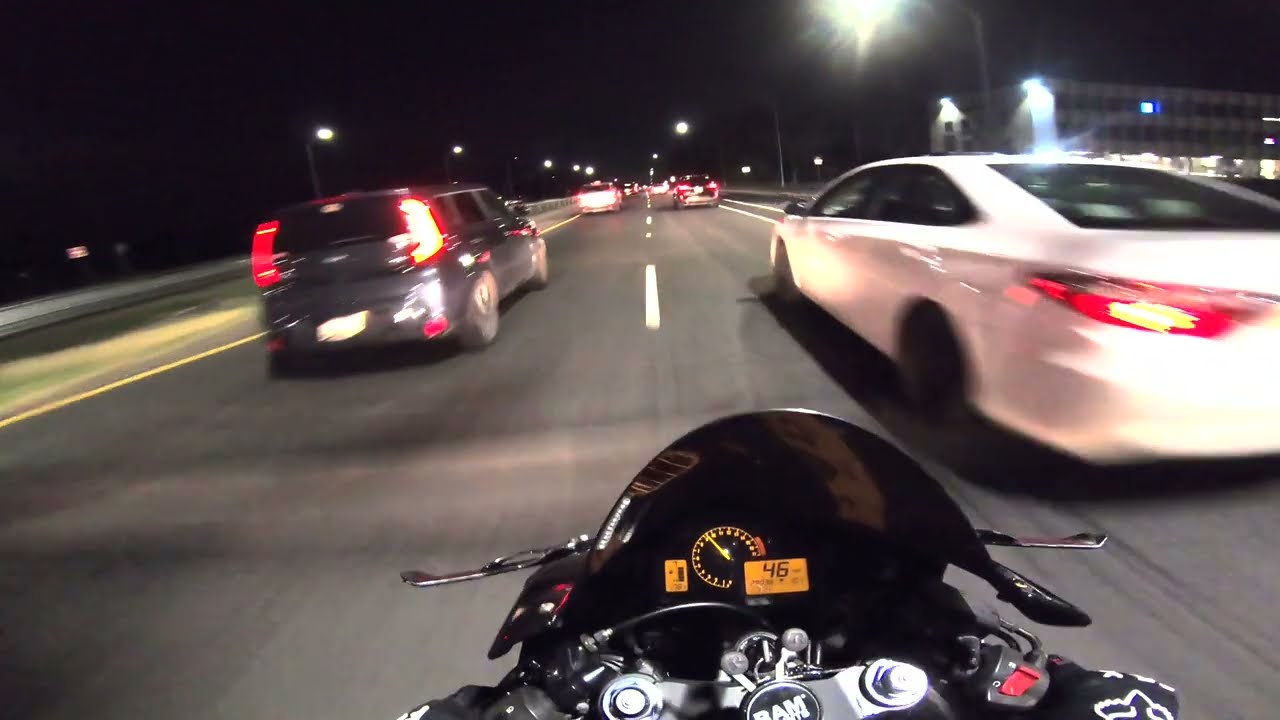 Full throttle night ride on my cbr600rr
