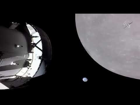Time lapse of lunar approach by Orion (Artemis 1)