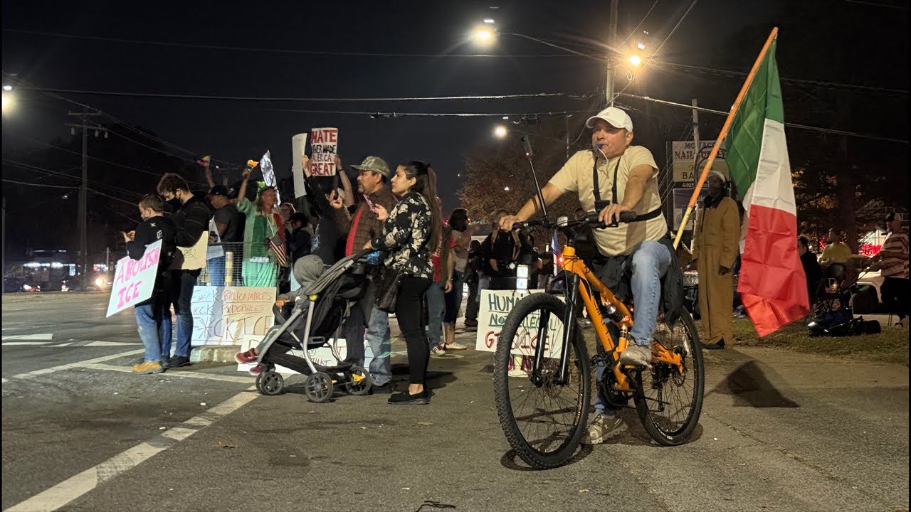 Protest against Border Patrol at Manolo’s Bakery in Charlotte, NC