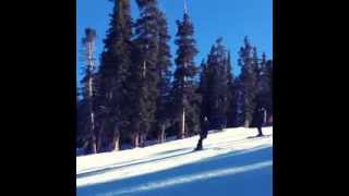 Justin Bieber snowboarding