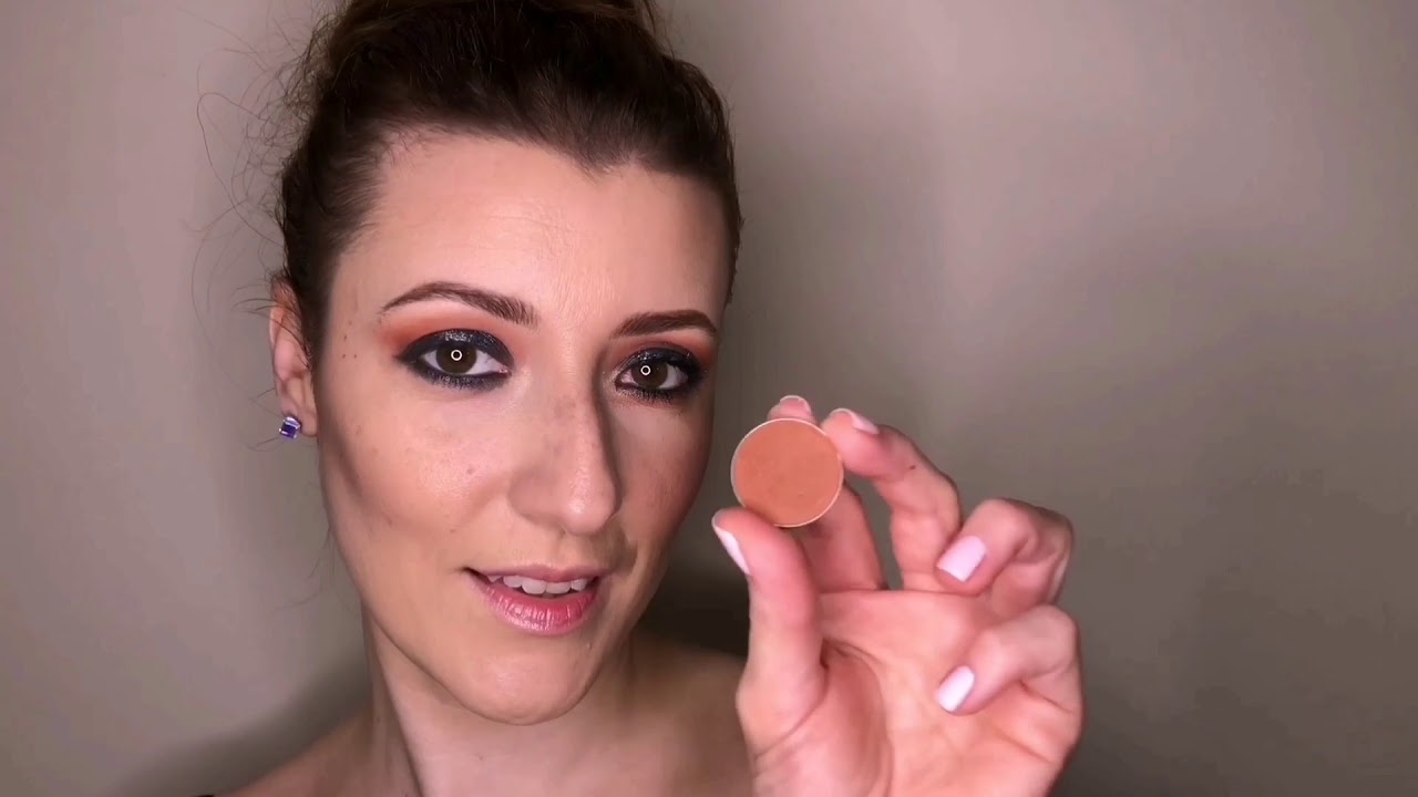 STAND UP & MAKEUP ⭐️ ASTOUNDING SMOKEY EYES ⭐️ OULAC COSMETICS