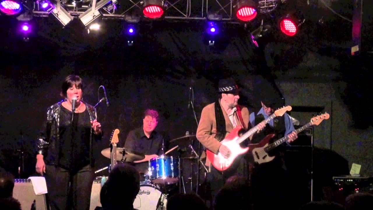 ''I'D RATHER GO BLIND'' - RONNIE EARL & The Broadcaster w/ DIANE BLUE