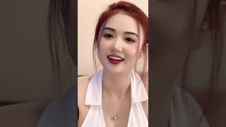 Đăng Ký Kênh Để Xem Em Show Hàng Nhé