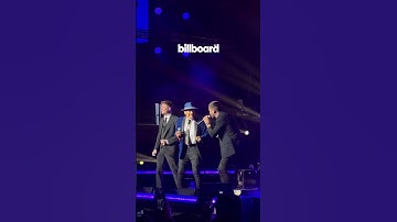 Thumbnail of La K'onga, Emanero y Antonio Rios cantaron “Adicto”  en el Movistar Arena