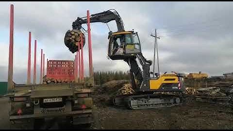 Intermercato Grapples - Log Grapple TG100SM unloading logging truck