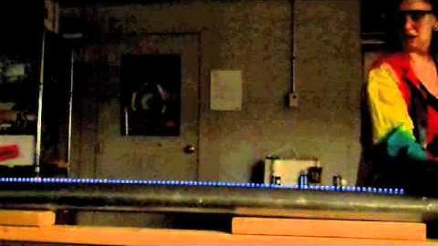 Rubens tube: Sound on fire!