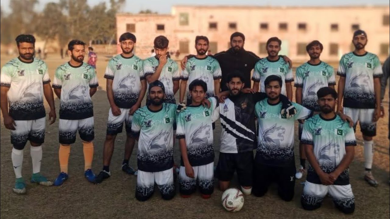 Football Match Ahmad Nagar Chattha 😍😎👑❤️‍🩹👻😂🤣 #cristianoronaldo #funny #shahzaibcheif #comedy #love 