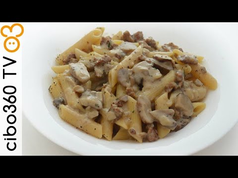 Pasta alla boscaiola con salsiccia - YouTube