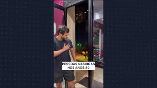 Cada GENERACIÓN #Ejemplo de REACCIÓN (golpe en una puerta)  │TikTok │ Viral