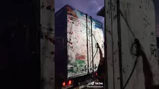 Şehi̇dler Ölmez Veten Bölünmez