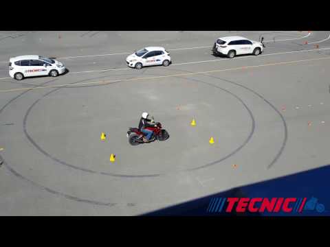 Example of Motorcycle closed-course exam - Tecnic Driving School