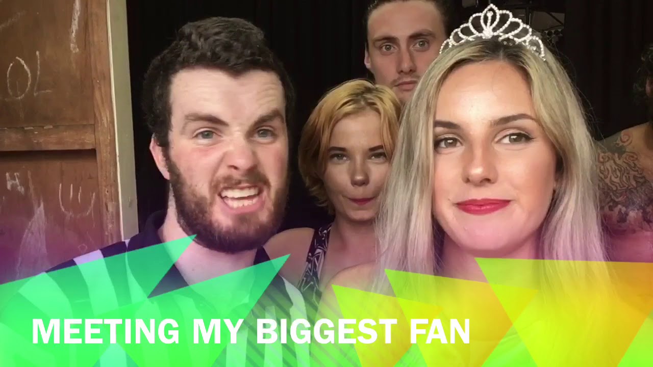 My BIGGEST Fan! PWE VLOG