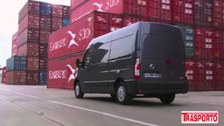 Nissan NV 400. Centinaia le versioni.