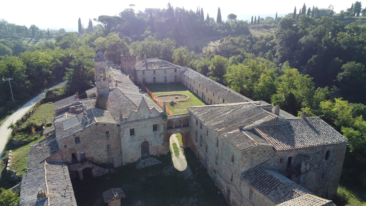 Salci - Il Borgo fantasma - Città della Pieve (PG) 4K
