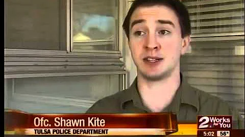 Officer spots burning home, rescues 2 women