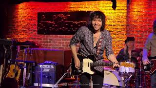 Davy Knowles - Aint Much Of Nothin - 42725 The Iridium - New York City