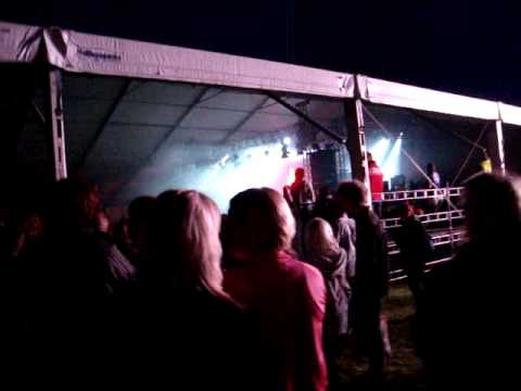 Röyksopp - Eple (part one) Live