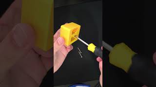 Esse truque facilita MUITO na hora de parafusar #ferramentas #reparos #dicas #casatecnica #shorts