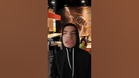 Quando ordini McDonalds in Francia 🇫🇷😂#shorts #tiktok #fyp #viral