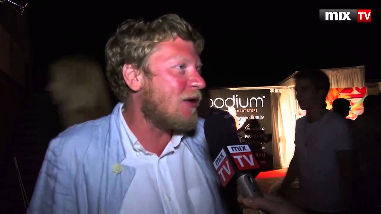 MIX TV: "Comedy Club 2013": Эдуард Дорожкин (журнал Tatler)