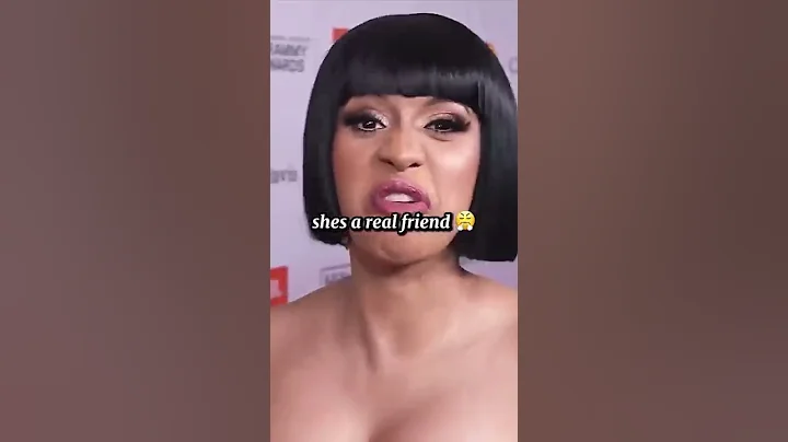 Cardi B Had Lipstick On Her Teeth And No One Told Her💄 - DayDayNews