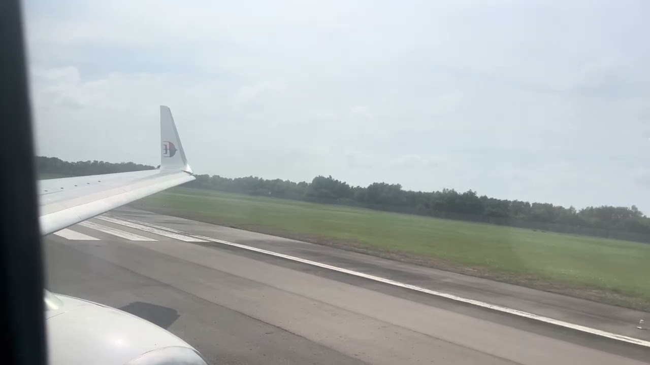 [27/1/2026] Malaysia Airlines - Boeing 737-8H6 (WL) Takeoff at Kota Kinabalu International Airport