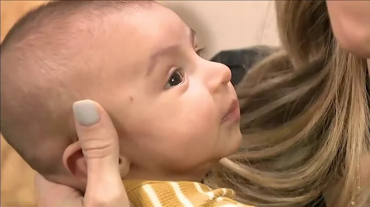 Local 10 News Anchor Nicole Perez talks about moth...
