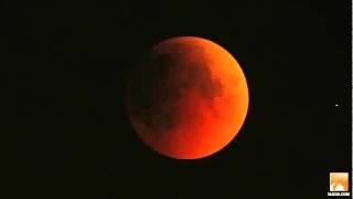 Slooh Lunar Eclipse June 2011