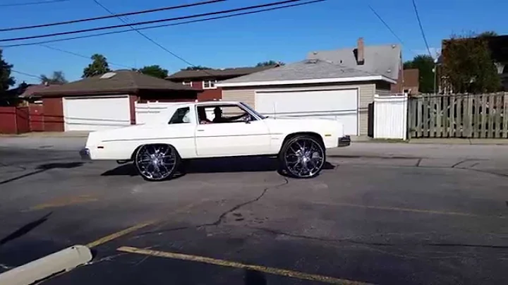 1977 Oldsmobile 98 Regency On 30s