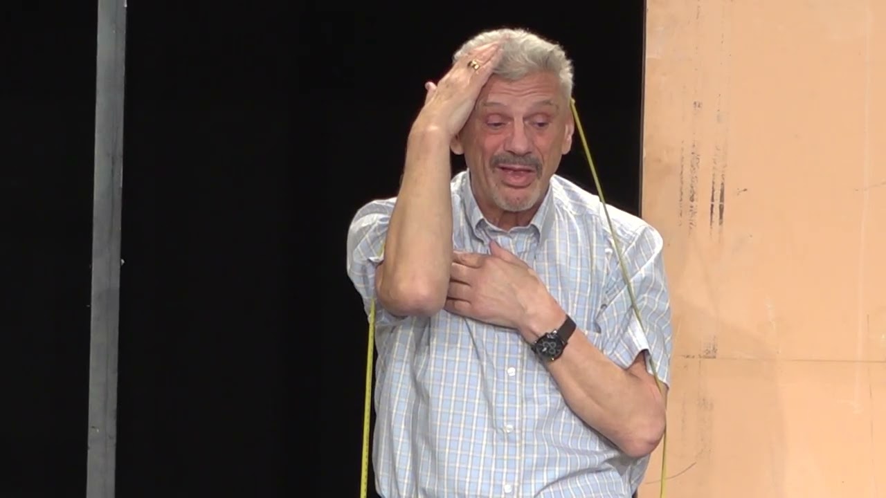 Predstava Heroj nacije, Nikšićko pozorište